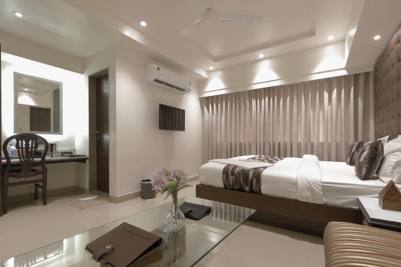 Hotel Ariana Residency Mumbai Exterior foto