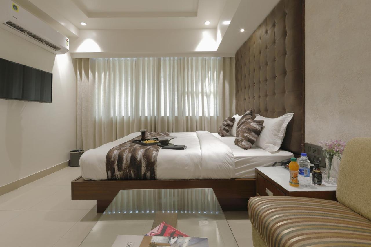 Hotel Ariana Residency Mumbai Exterior foto
